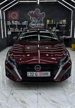 نيسان ألتيما